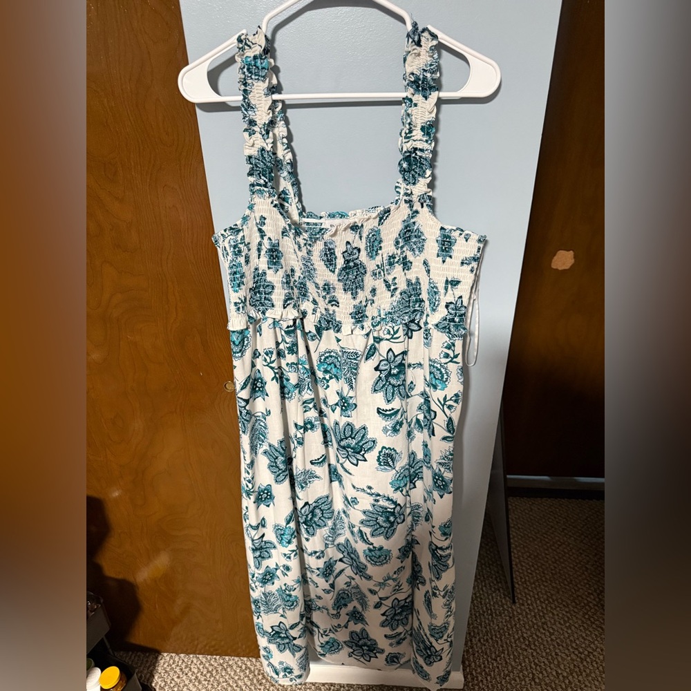 Emma & Michele Blue Floral Midi Dress